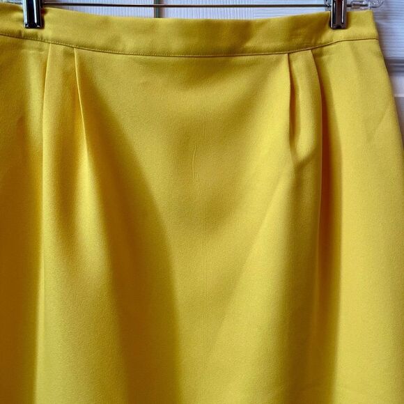 YELLOW CHAD STEVENS 2 PC LADIES SUIT SIZE 16W - Picture 8 of 9